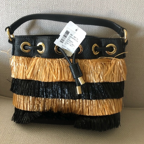 🆕MILLY Raffia small drawstring black bag - Picture 2 of 8